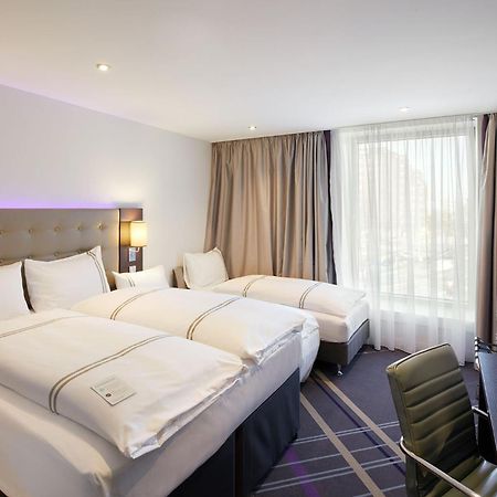 Premier Inn Hamburg City Zentrum Eksteriør billede