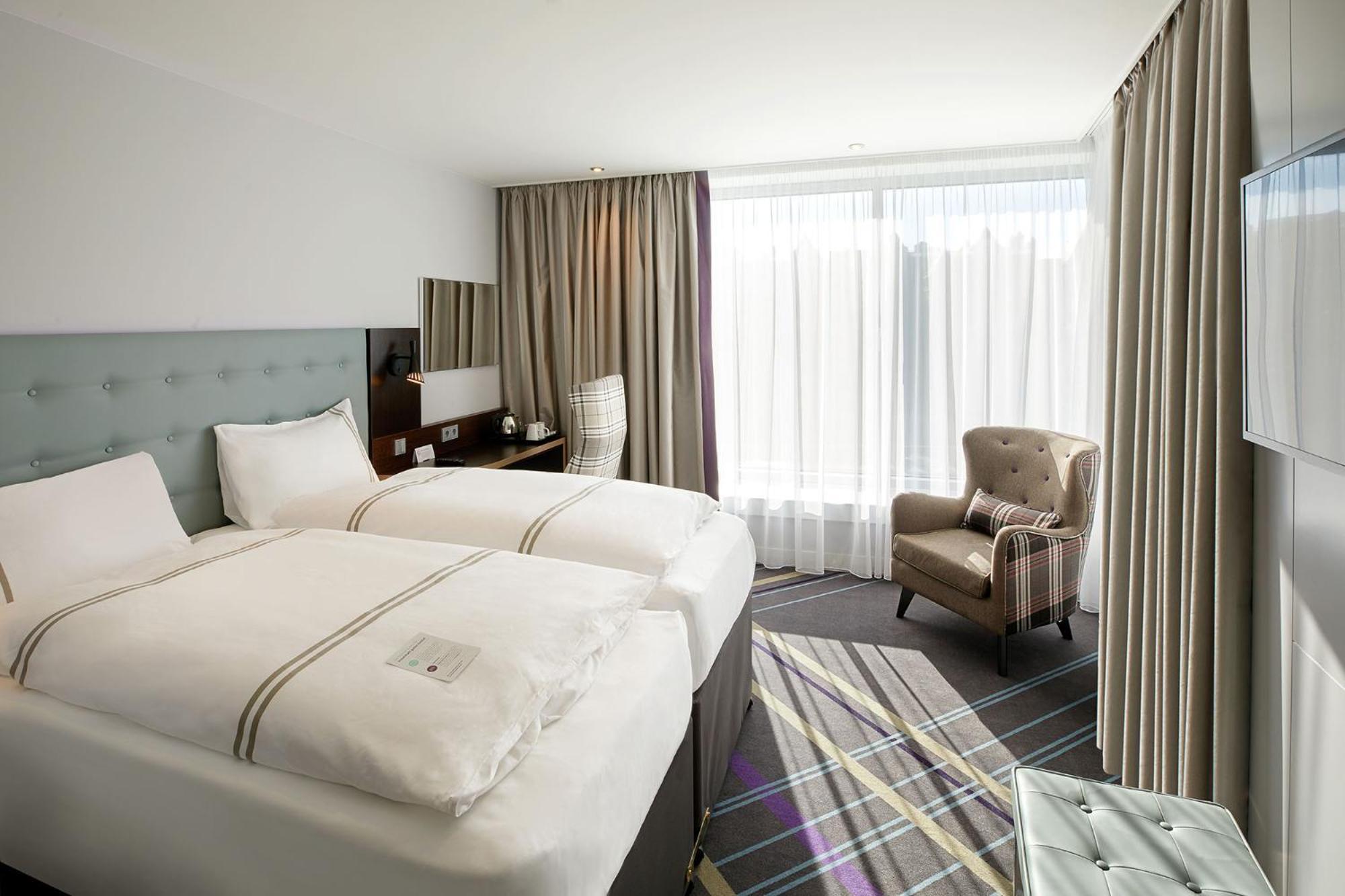 Premier Inn Hamburg City Zentrum Eksteriør billede