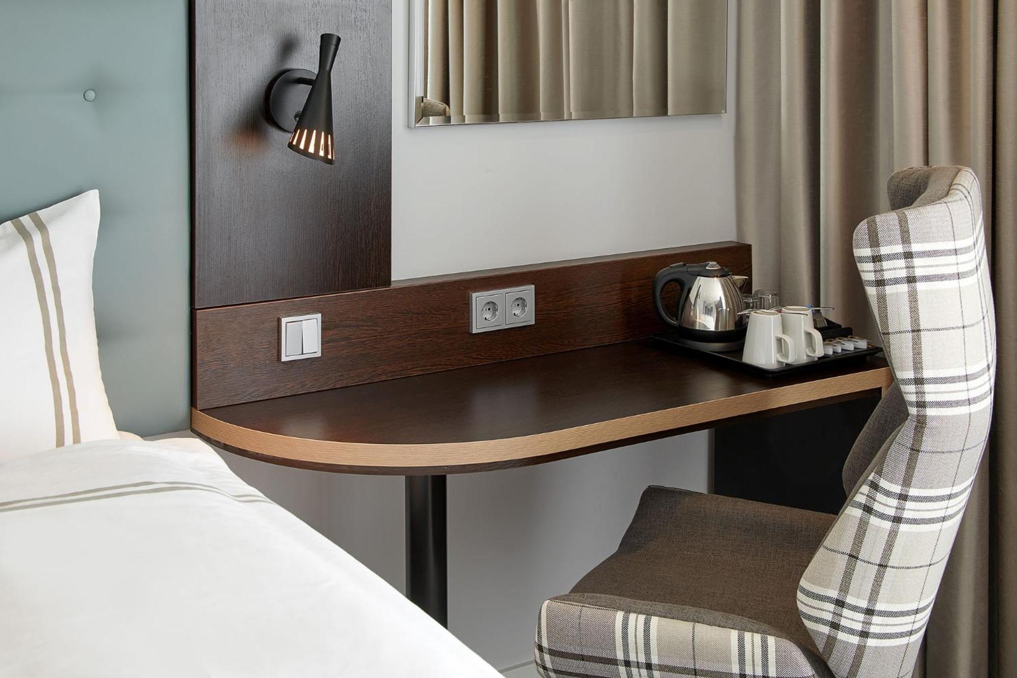 Premier Inn Hamburg City Zentrum Eksteriør billede