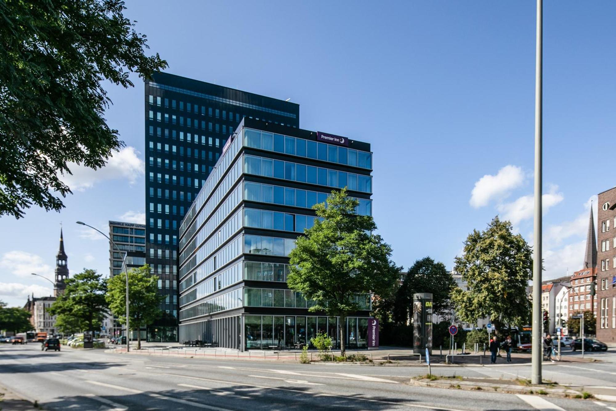 Premier Inn Hamburg City Zentrum Eksteriør billede